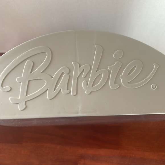 2004 Holiday Barbie Special Edition Mint NIB - Picture 10 of 10